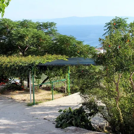 House With A Swimming Pool - 6668 بيت للعطل *