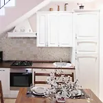 House With A Swimming Pool - 6668 *