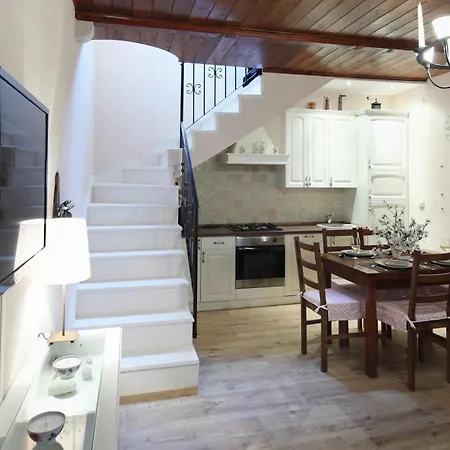 House With A Swimming Pool - 6668 Макарська