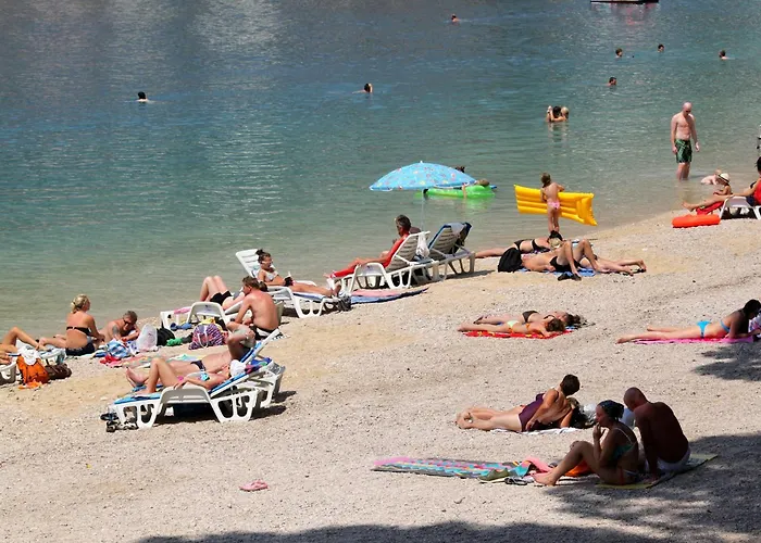 House With A Swimming Pool - 6668 Vakantiehuis